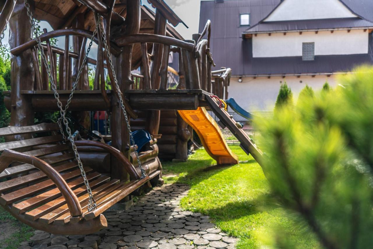 Dunajecki Dworek Bed & Breakfast