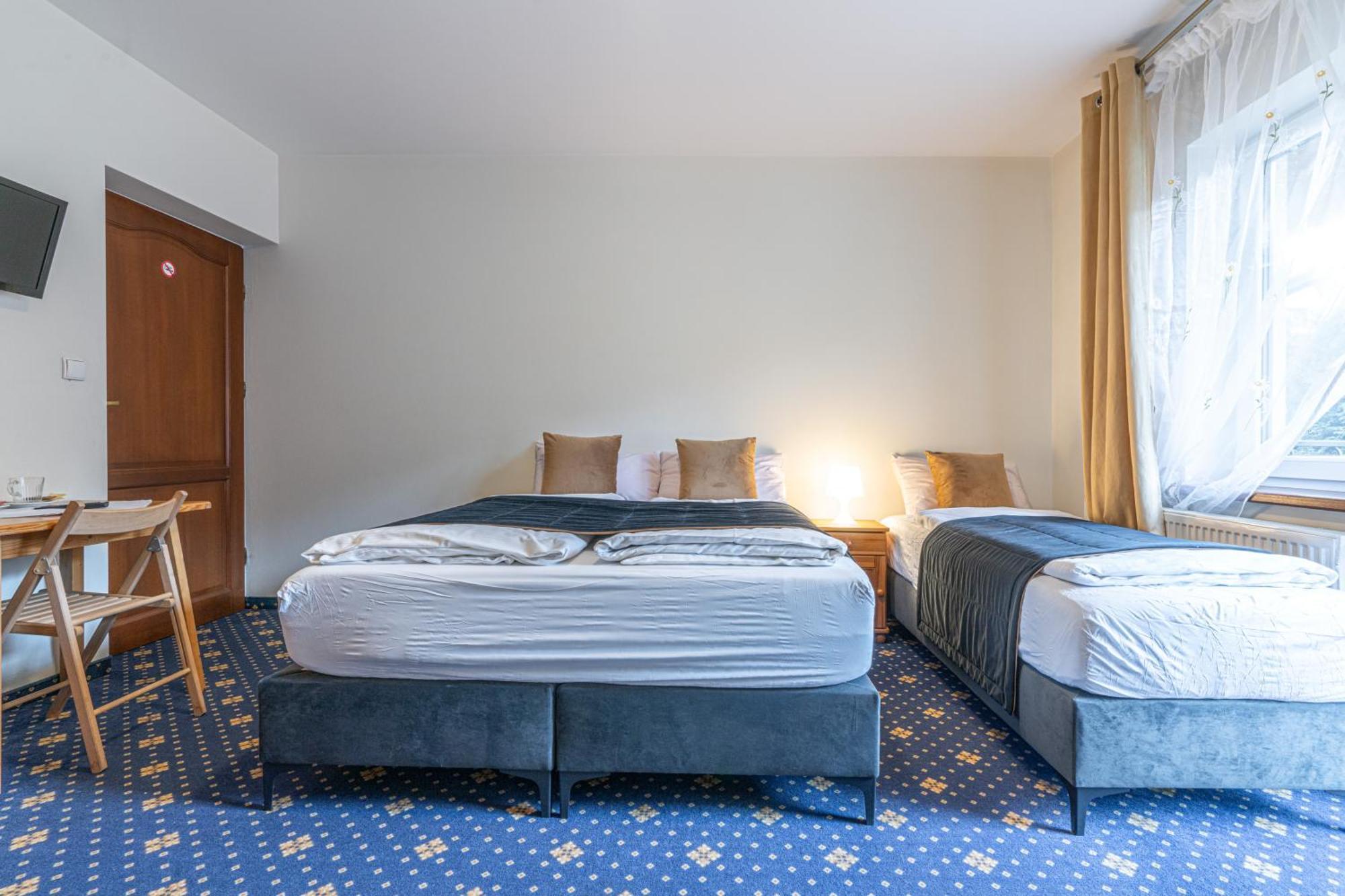 Dunajecki Dworek Bed & Breakfast