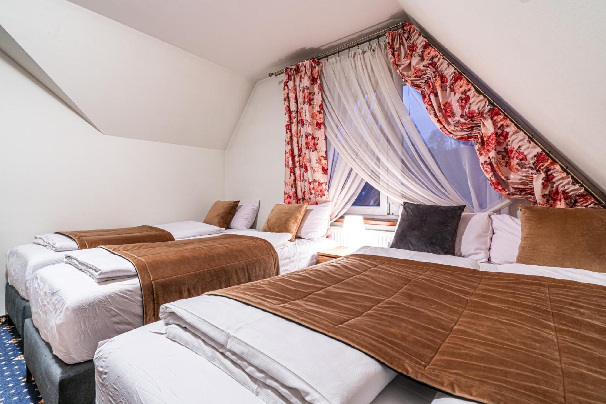 Dunajecki Dworek Bed & Breakfast Zakopane