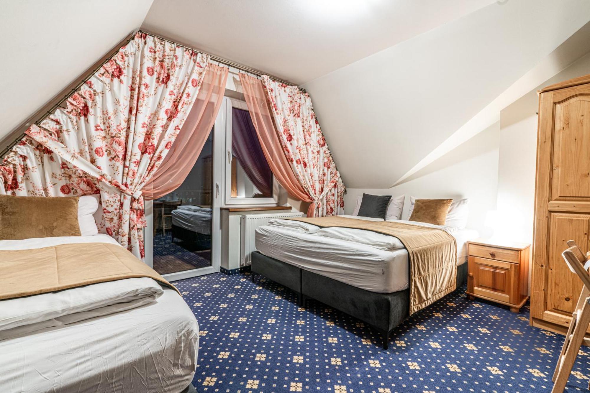 Bed & Breakfast Dunajecki Dworek